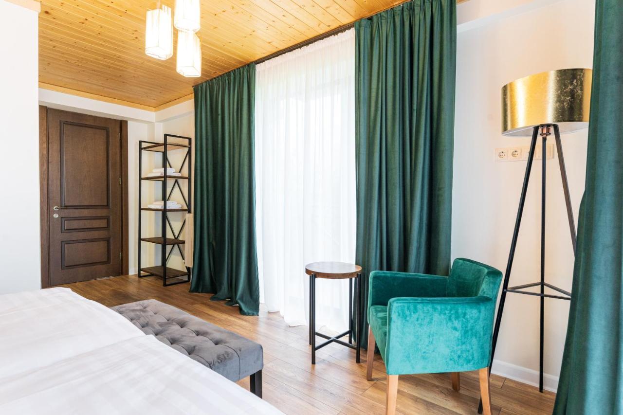 Hotel Chatini מסטיה מראה חיצוני תמונה