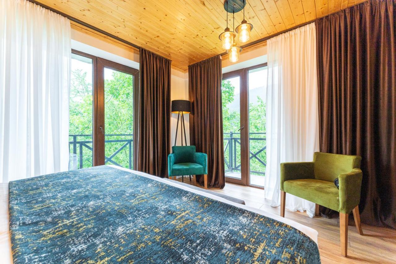 Hotel Chatini מסטיה מראה חיצוני תמונה